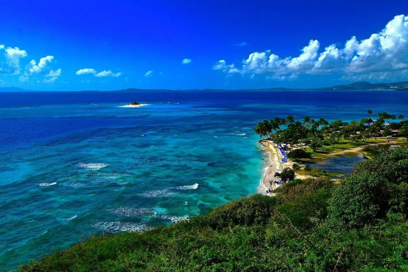 Relaxing Private Room Near San Juan Hotspots 0*,  波多黎各